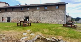Gîte de groupe La Bourbonnière Gîte de groupe La Bourbonnière