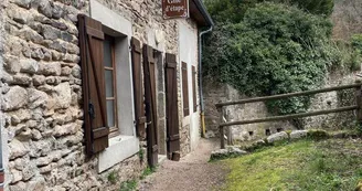 Gîte de groupe du bourg d'Arfeuilles Gîte de groupe du bourg d'Arfeuilles