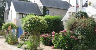 https://reservation.destination-angers.com/medias/images/prestataires/2891802-ba_huard_3_fleurs_1862761.jpg_5