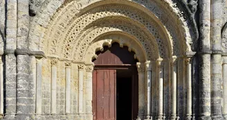 Eglise Saint-Martial de Chalais Eglise Saint-Martial de Chalais