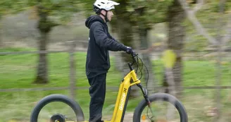 Green Trott - Location, vente et réparation de vélos, trottinettes, classiques et électriques Green Trott - Location, vente et réparation de vélos, trottinettes, classiques et électriques