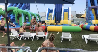 Parc aquatique et jeux gonflables "Family Kids" Parc aquatique et jeux gonflables "Family Kids"