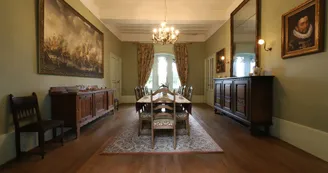 Château de Bussolles Château de Bussolles