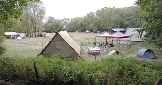 Camping insolite à la Ferme La Gravelle Camping insolite à la Ferme La Gravelle