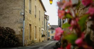 Village de Nanteuil en Vallée Village de Nanteuil en Vallée