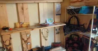 L'Atelier de fil en aiguille L'Atelier de fil en aiguille