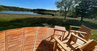 La Yourte au bord du lac La Yourte au bord du lac