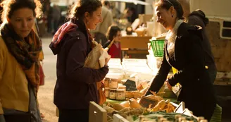 Petit marché des producteurs de Chirols