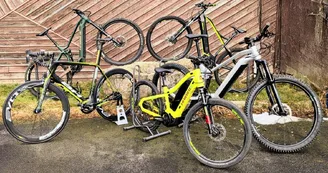 Intersport : Location VTT + remontée en minibus - Le convoyeur de La Dolce Via Intersport : Location VTT + remontée en minibus - Le convoyeur de La Dolce Via