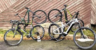 Intersport : Location VTT + remontée en minibus - Le convoyeur de La Dolce Via Intersport : Location VTT + remontée en minibus - Le convoyeur de La Dolce Via