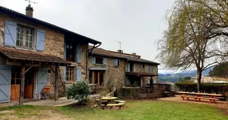 La Charrette Fleurie - Gîte de groupe La Charrette Fleurie - Gîte de groupe