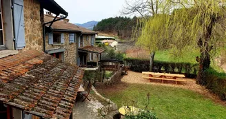 La Charrette Fleurie - Gîte de groupe La Charrette Fleurie - Gîte de groupe