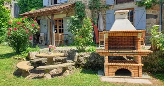 La Charrette Fleurie - Gîte de groupe La Charrette Fleurie - Gîte de groupe