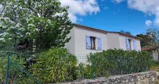 Le chêne, Gite de 6 à 8 pers - Village de Gîtes la Fontinelle1 Le chêne, Gite de 6 à 8 pers - Village de Gîtes la Fontinelle1