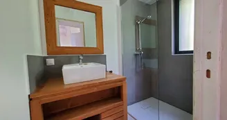 La Châtaigne Perchée - Côté hameau