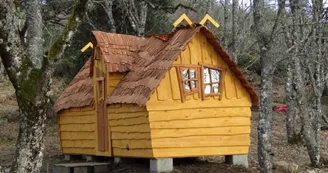 Cabane carabosse Bergerie du Plateau Cabane carabosse Bergerie du Plateau