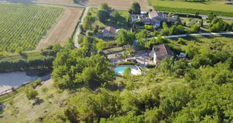 Le Mas de la Colombe et ses Gîtes Le Mas de la Colombe et ses Gîtes