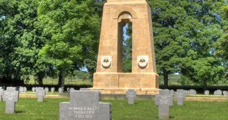 Cimetière militaire allemand Pierrepont Cimetière militaire allemand Pierrepont