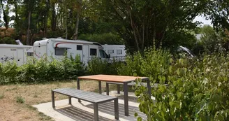 Aire d'accueil - Le relais des berges du Cher Aire d'accueil - Le relais des berges du Cher