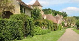 Village d'Apremont-sur-Allier Village d'Apremont-sur-Allier