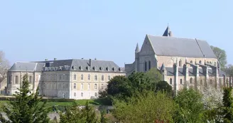 La Madeleine et l'Hôtel-Dieu La Madeleine et l'Hôtel-Dieu