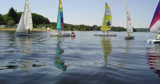 Voile et planche à voile Station Sports Nature Haute Dordogne_1 Voile et planche à voile Station Sports Nature Haute Dordogne_1
