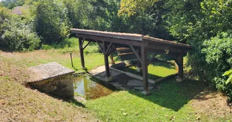 aire-pique-nique-bourg-les-leches-lavoir-tourisme-isle-perigord