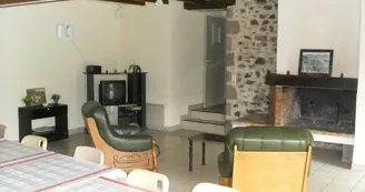 Gîte d'étape et de groupe Gîtes de France GITE DU VIEUX PONT - Réf : 19G3902_2 Gîte d'étape et de groupe Gîtes de France GITE DU VIEUX PONT - Réf : 19G3902_2