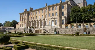 Celles-sur-Belle, Petite Cité de Caratère Celles-sur-Belle, Petite Cité de Caratère