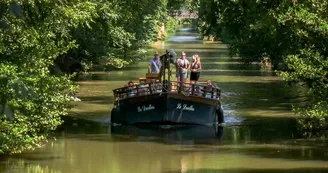 Moulin du Duellas-gabare-canal-face-b-vallee-isle-perigord