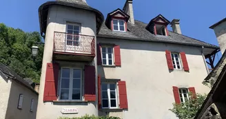 façade Tour façade Tour