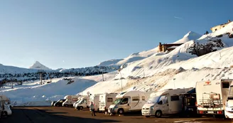 Aire de camping-cars de La Pierre Saint-Martin - Hiver Aire de camping-cars de La Pierre Saint-Martin - Hiver