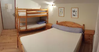 Refuge Jeandel - Chambre avec lit superposé Refuge Jeandel - Chambre avec lit superposé