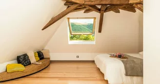 2015-Domaine-des-deux-eaux-chambre2-Meuble-de-tourisme-GUENOLE-LEGAL - 2014-2017-ok 2015-Domaine-des-deux-eaux-chambre2-Meuble-de-tourisme-GUENOLE-LEGAL - 2014-2017-ok