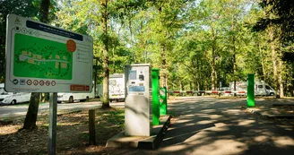 CampingCarPark - Lac de Saint-Pardoux CampingCarPark - Lac de Saint-Pardoux
