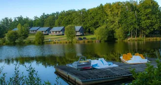 nps-Nouailles-cottages vue lac 2 nps-Nouailles-cottages vue lac 2