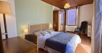 Chambre 1 - Gîtes Le Tilleul Chambre 1 - Gîtes Le Tilleul