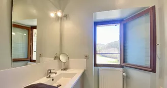 Salle de bain - Gîte Le Soleil Salle de bain - Gîte Le Soleil