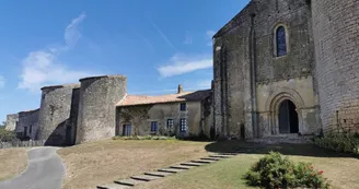 Château-Larcher - Stéphanie Moreau-CCVC (1) Château-Larcher - Stéphanie Moreau-CCVC (1)