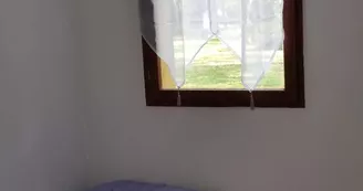 Chambre 2 lits simples - Les Chênes de Calviac