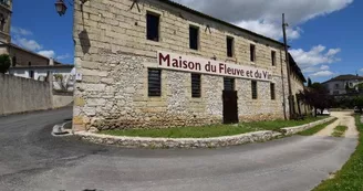 Facade musée de la batellerie