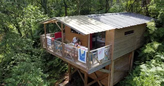 Cabanes perchées dans les arbres