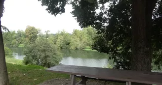 aire de pique-nique Sourzac, vue sur la rivière 3