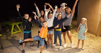 Groupe-d-enfants---Les-Hauts-de-Calviac Groupe-d-enfants---Les-Hauts-de-Calviac