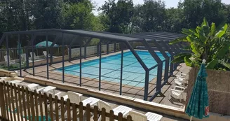 Les-Hauts-de-Britay-Piscine-2 Les-Hauts-de-Britay-Piscine-2
