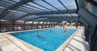 Piscine-couverte-interieure---Les-Hauts-de-Calviac Piscine-couverte-interieure---Les-Hauts-de-Calviac