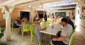 Salle-restaurant-2---Les-Hauts-de-Calviac Salle-restaurant-2---Les-Hauts-de-Calviac