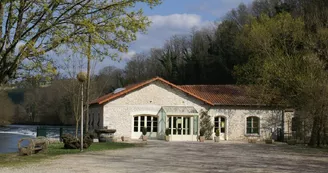 salle-de-la-riviere salle-de-la-riviere