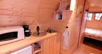 Grande Cabane de la Gare de Lurey Conflans - intérieur 3