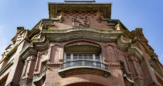 Façade Homme de fer-art-déco-Douai-Douaisis-Nord-France (c) AD Langlet